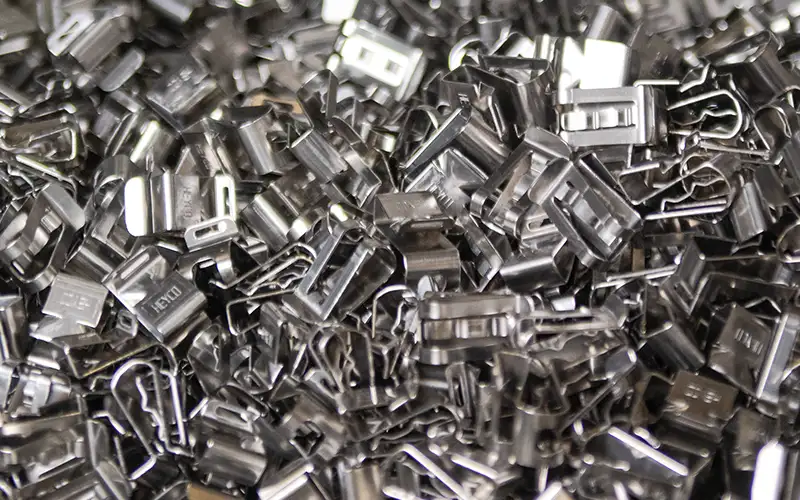 Supplier of custom wire management clips